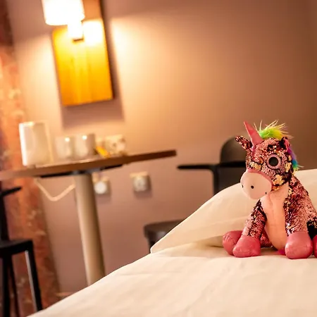 Western Eden 3* Honfleur