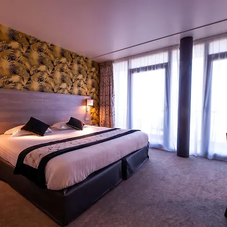 Western Eden 3*