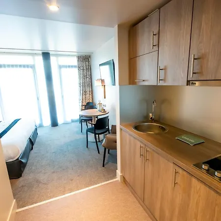 Western Eden 3* Honfleur