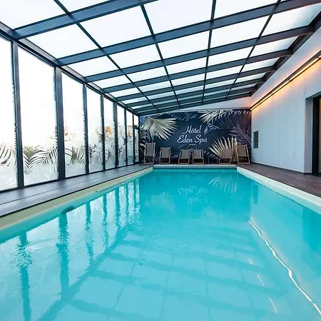 Hotel Western Eden