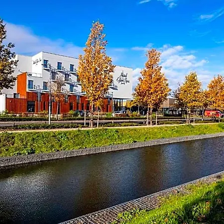 Hotell Western Eden