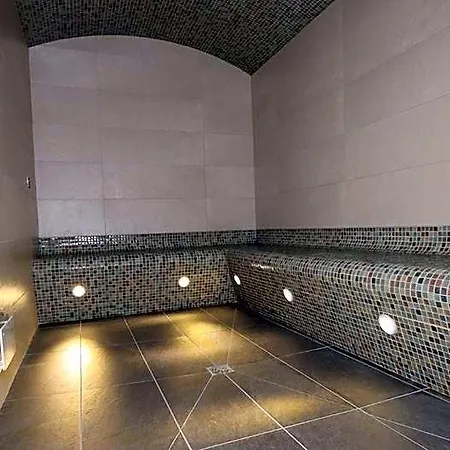 Western Eden Hotell 3*