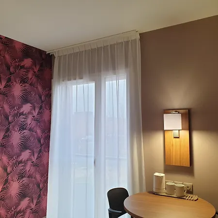 Western Eden 3* Honfleur