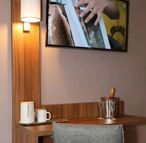 Western Eden Szálloda Honfleur