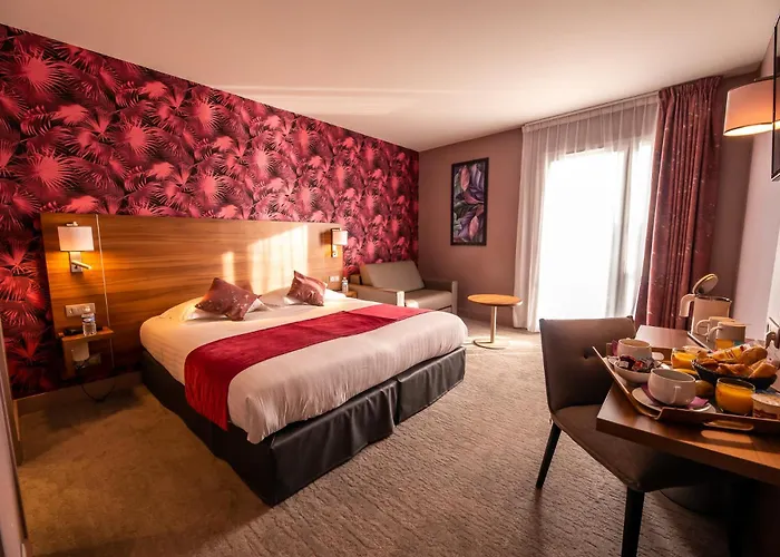 Western Eden Hotel 3*