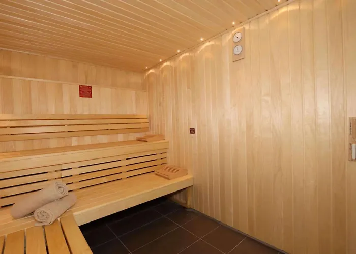 Western Eden Honfleur