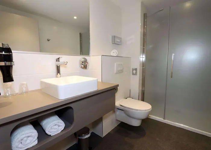 Western Eden 3* Honfleur